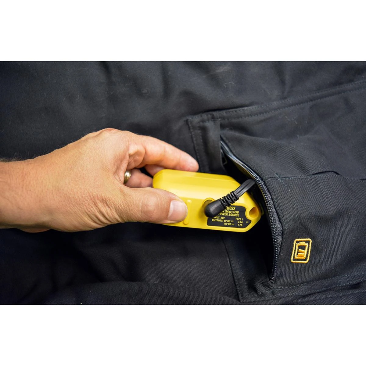 DeWalt 20V MAX XR Lithium Ion Heavy Duty Heated Work Jacket With Battery Kit 8 DeWalt 20V MAX XR Lithium Ion Heavy Duty Heated Work Jacket With Battery Kit - Image 6